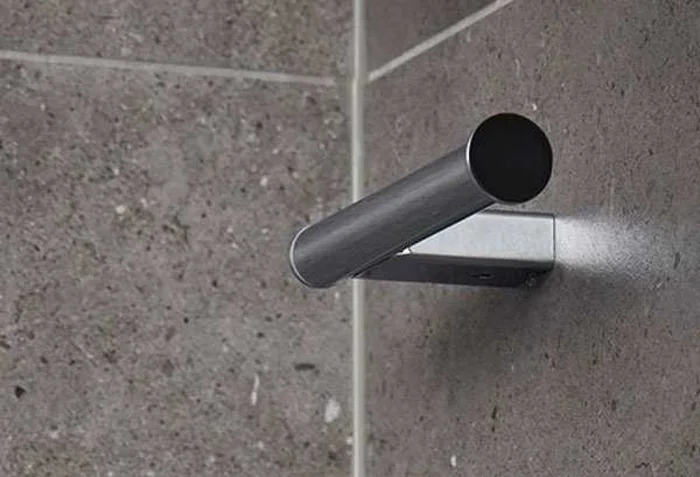 Miami Toilet/Spare Roll Holder – Chrome