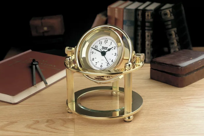 Weems & Plath Solaris Desk Clock